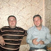  ,   Bongo, 42 ,  
