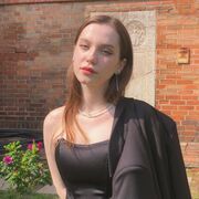  ,  Rosa, 22