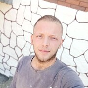  ,   Maxim, 28 ,   ,   