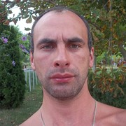  ,  leks, 44