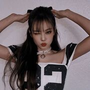  ,  Jennie, 28