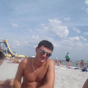  ,   Oleg, 37 ,   
