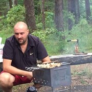  ,  Alex, 42