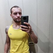  ,   M, 33 ,   , 