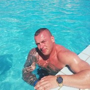  Midlum,  Tomas, 37