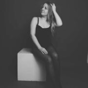  ,   Olga, 31 ,   c 