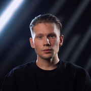  ,  Miroslav, 22