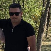  ,   Armen, 35 ,   ,   