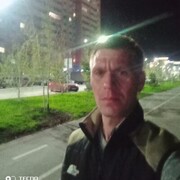  ,   Artem, 36 ,   