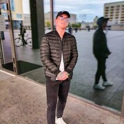  ,   Tim, 28 ,   ,   
