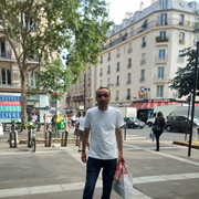 ,   Gio, 44 ,   