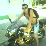 ,   Santi, 35 ,   