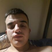  ,  Artyr, 22