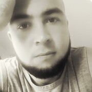  ,  Denis, 30