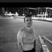  ,  Alex, 35