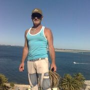  ,   Viktor, 41 ,   ,   