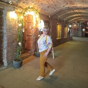  ,   Alla, 47 ,   ,   