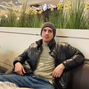  ,   Valentin, 28 ,   ,   