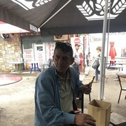  ,   Varujan, 62 ,  