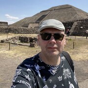  ,   Tomas, 50 ,   ,   