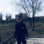  ,  Nurzhan, 31