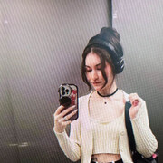  , 