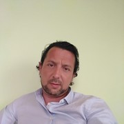  ,  Anton, 44