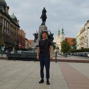  Praha,   Otabek, 30 ,   ,   