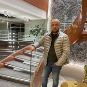  ,  Levent, 44