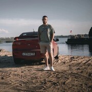  ,  Oleg, 33
