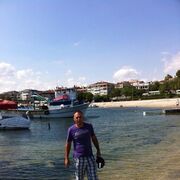  ,  Jivko, 48