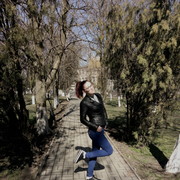  ,  Alisa, 30