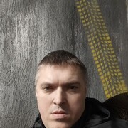  ,   Dmitri, 41 ,   c 