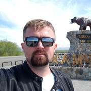  ,   Maxim, 38 ,   ,   