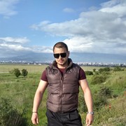  ,   Hrisriqn, 39 ,   ,   , c 