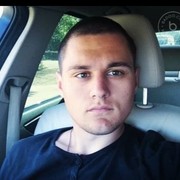  ,  Serhii, 25