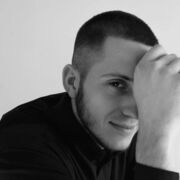  ,  Oleg, 24