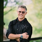  Lagos,  Kelvin Fran, 57