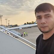  ,  Jasur, 33
