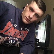  ,  Alex, 32