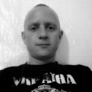  ,  Viktor, 42