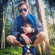  ,   Maxim, 44 ,   ,   , c 