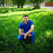  ,  Alex, 44