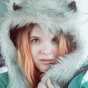  ,  Valeria, 29