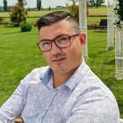  Cividate al Piano,  Mihai, 32