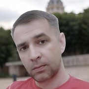  ,   PetR, 40 ,     , c 