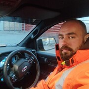  ,  Yauheni, 33