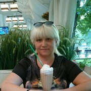  ,   Roxana, 54 ,  