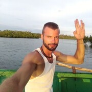  ,  Miguel, 38