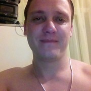  ,   Victor, 32 ,     , c 